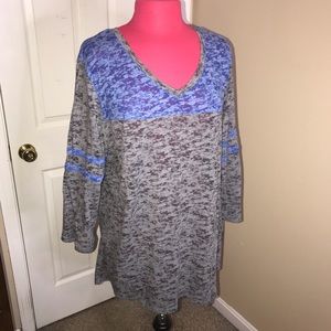 Women’s Danskin Now Shirt 💙 2X  18/20W